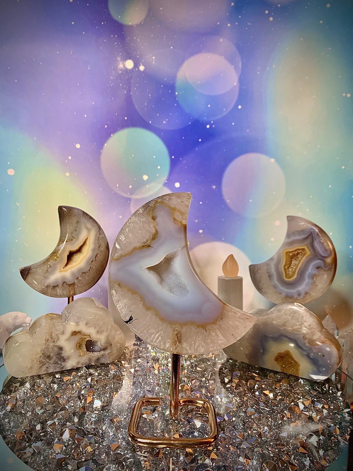 Agate Crescent Moon 🌙 on Stand