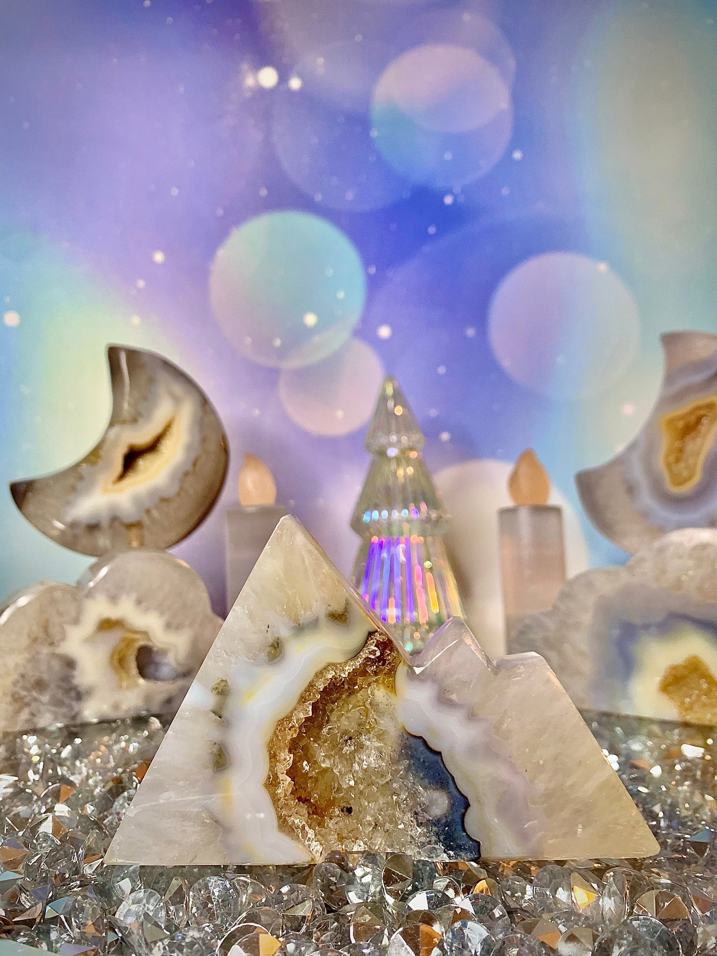 Druzy Agate Mountain Carving