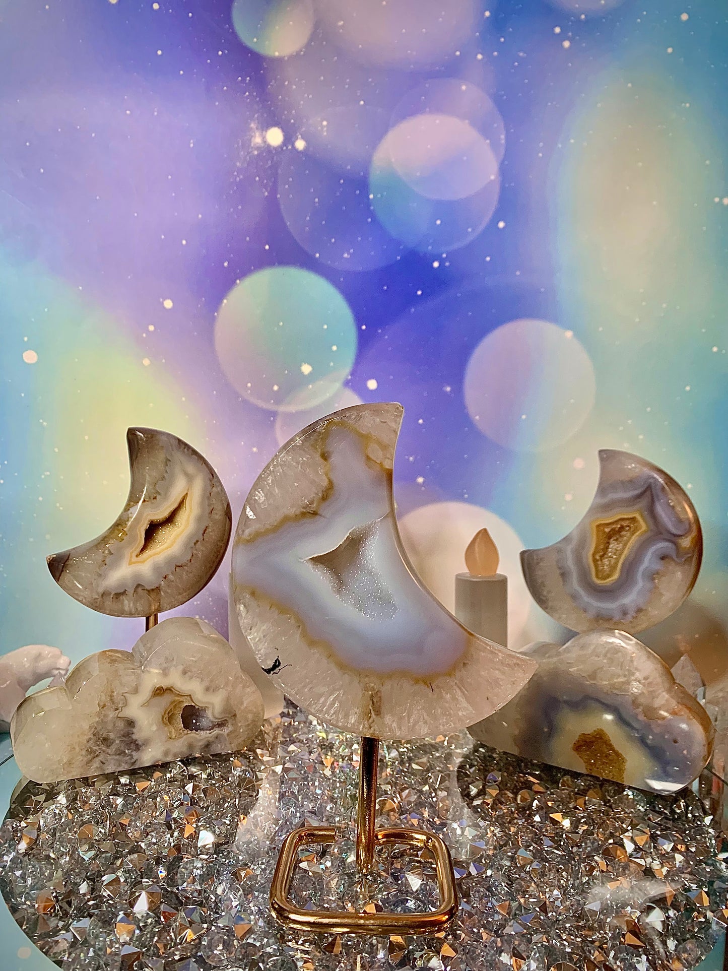 Agate Crescent Moon 🌙 on Stand