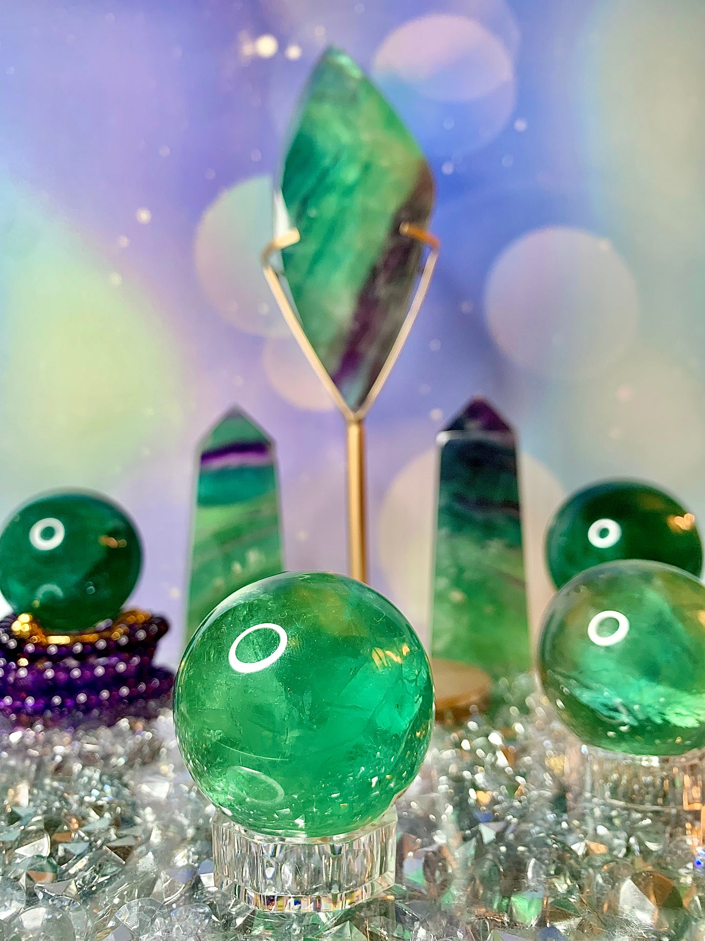 The Emerald Green Fluorite Sphere (A)