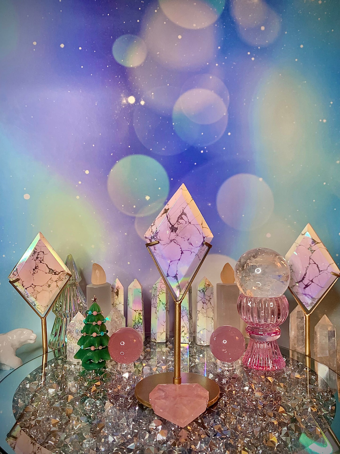 Aura Howlite Diamond on Stand