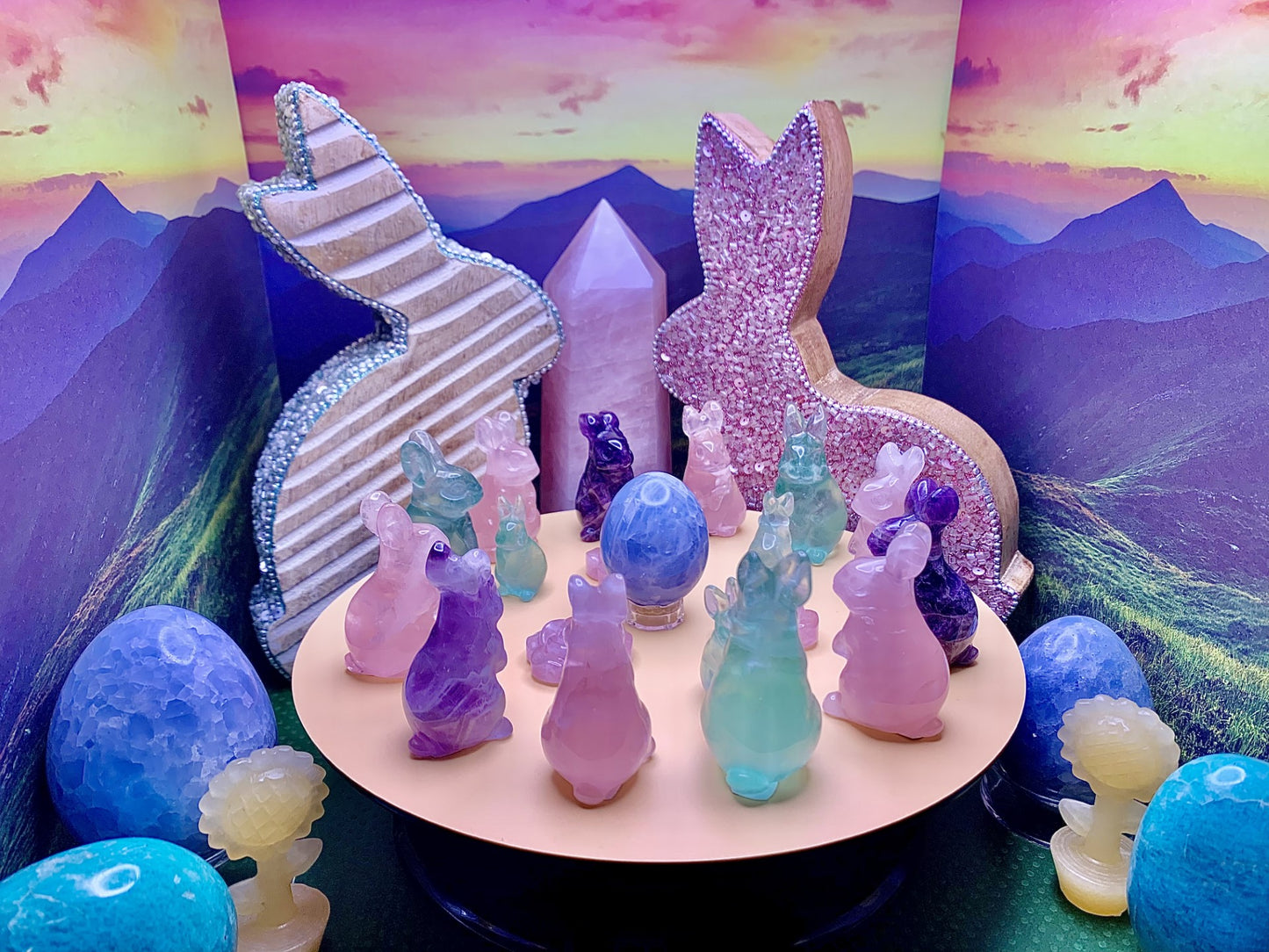 Rose Quartz Bunny Carving (HQ*)