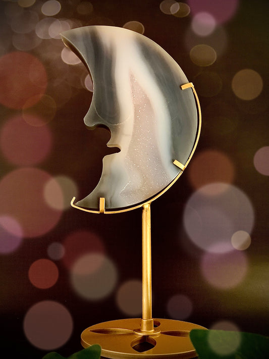 Agate Moon Carving (Large)