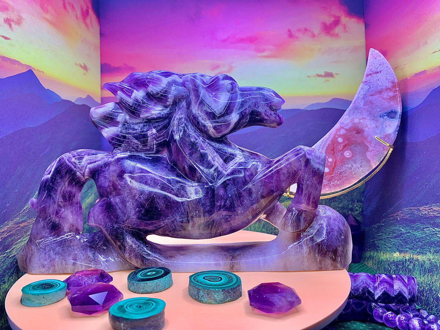 Dream Amethyst Stallion Carving