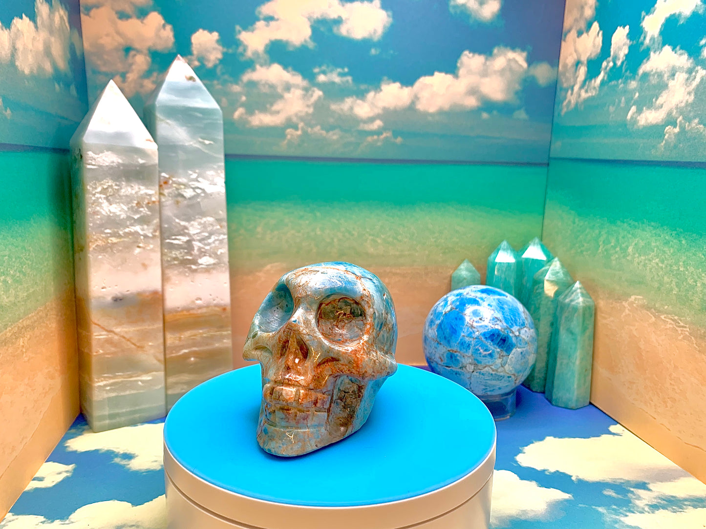 Apatite Skull Carving