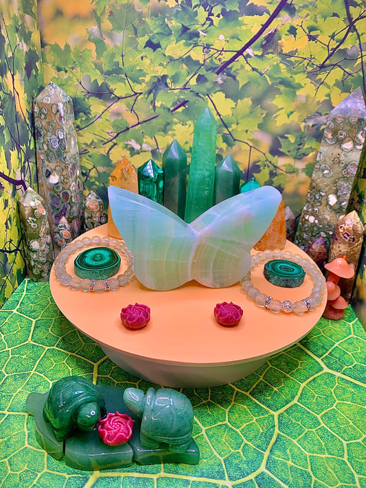 Pistachio Calcite Butterfly 🦋 Carving