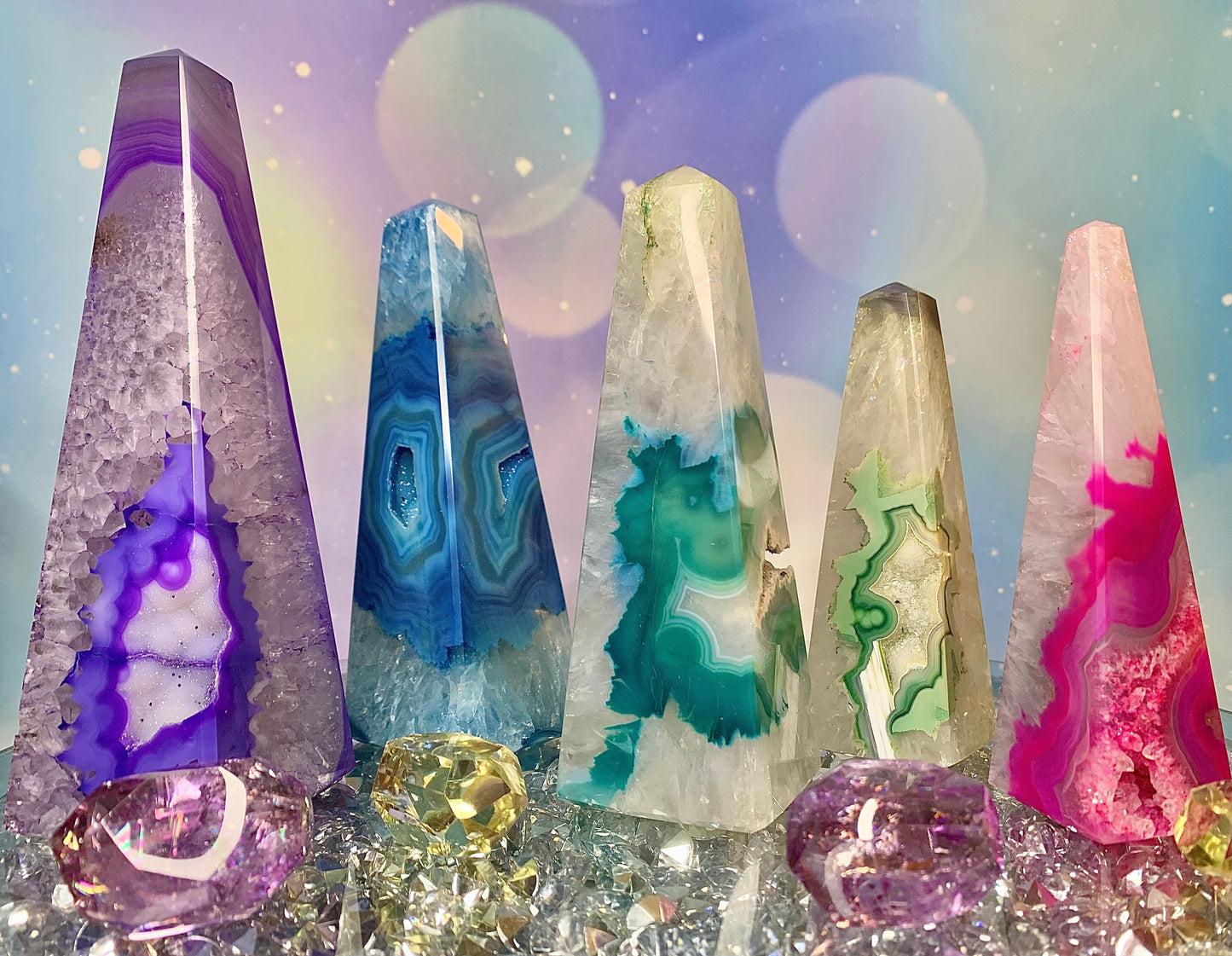 Brazilian Agate Obelisk (Fuchsia)