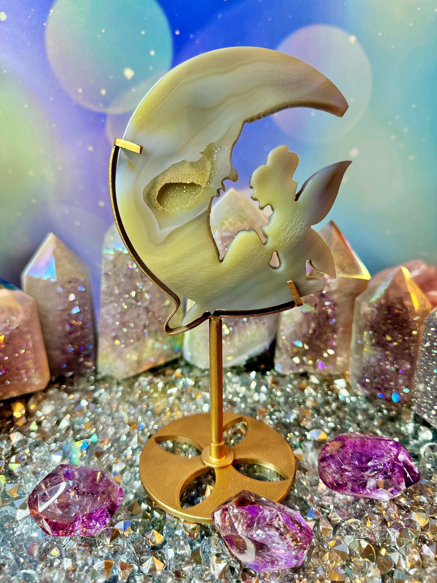Agate Fairy 🧚 on Crescent 🌙 Moon with Stand