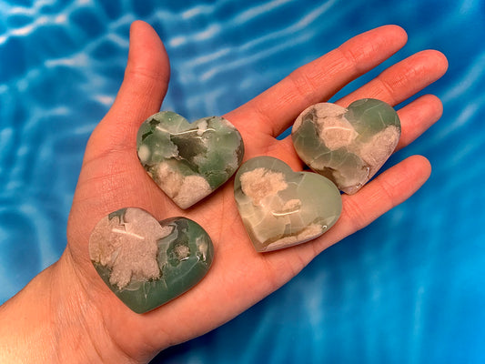 Green Flower Agate Heart Palm-Stone (Small)