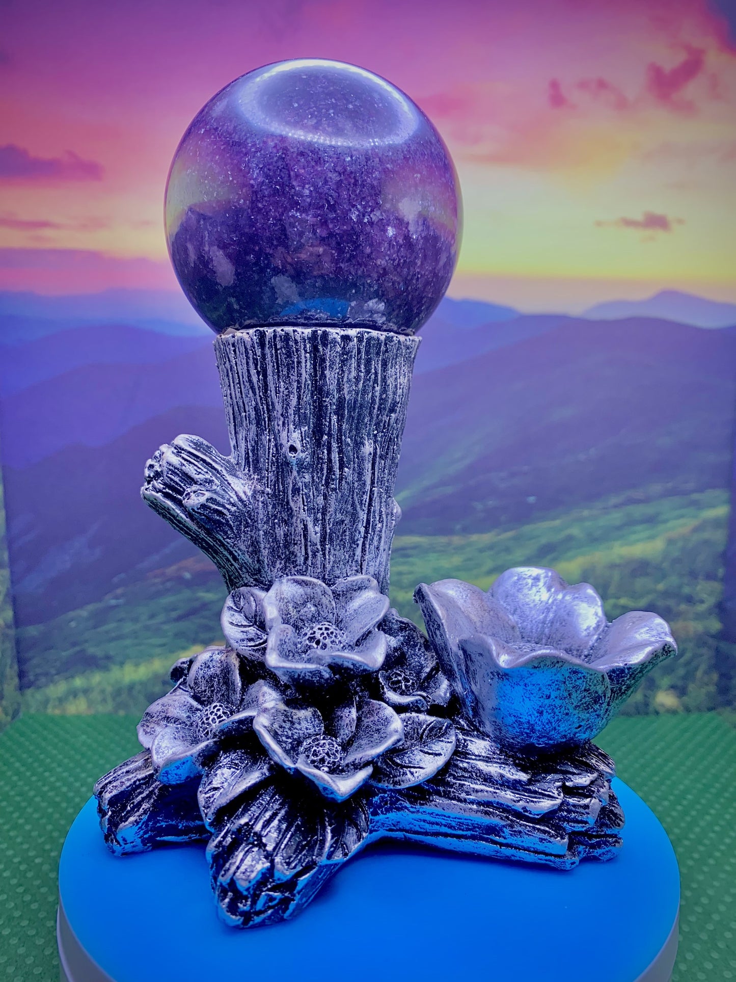 Silver Resin Tree Stump & Flowers Sphere Stand