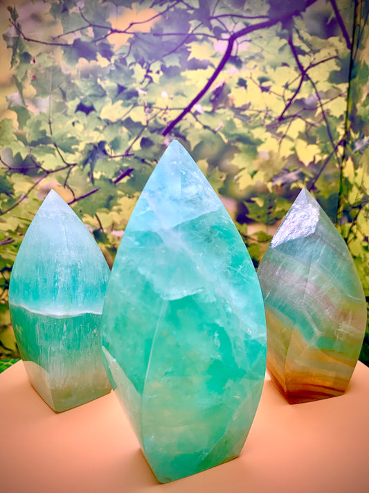 Caribbean Mint Green Fluorite Flame 🔥 Freeform